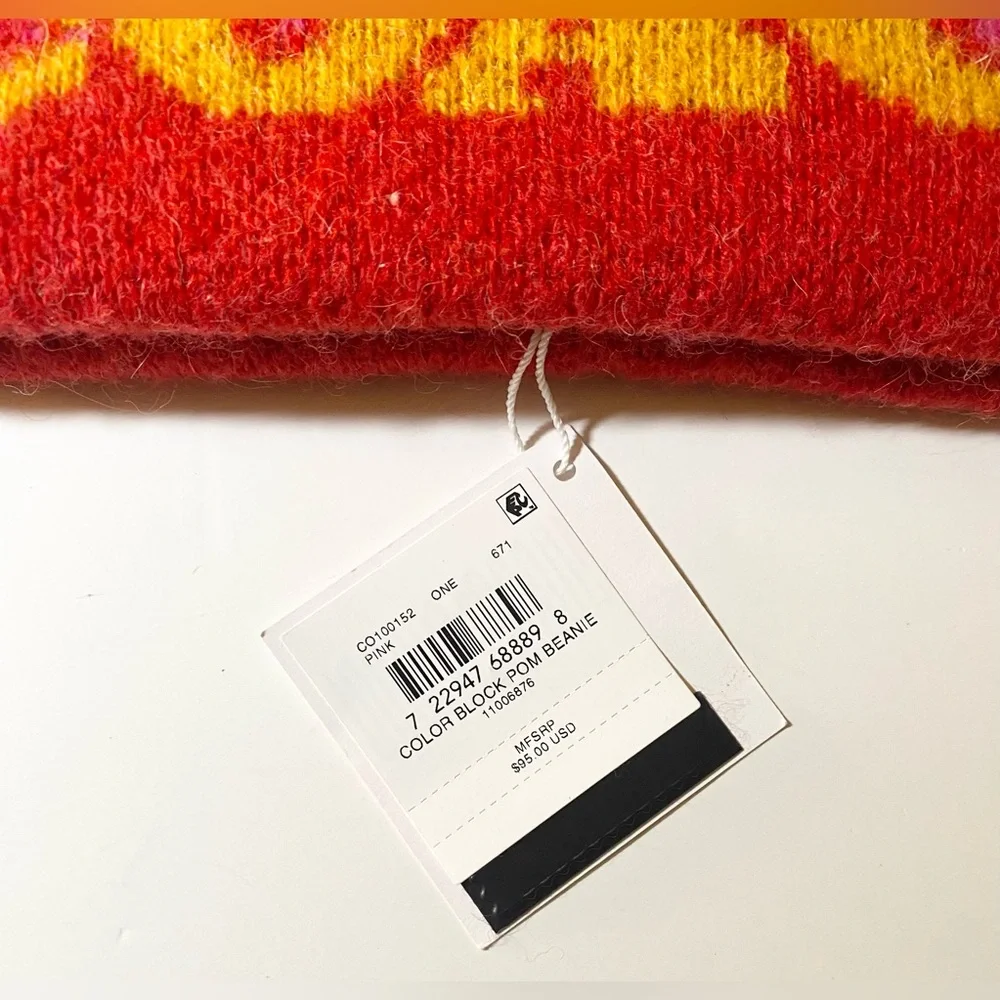 COACH Women's Color blocked Ombre Pom Pom Beanie (R$95) HAT ONLY